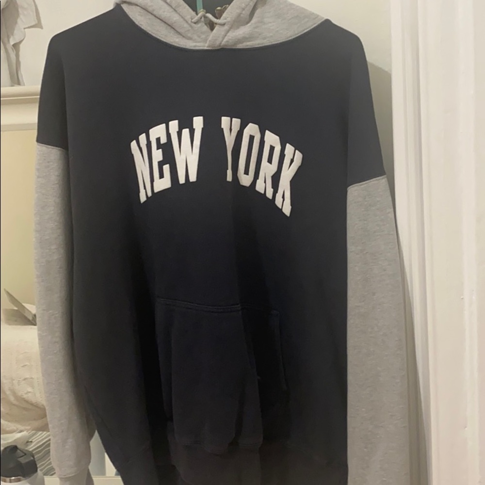 Brandy Melville hoodie